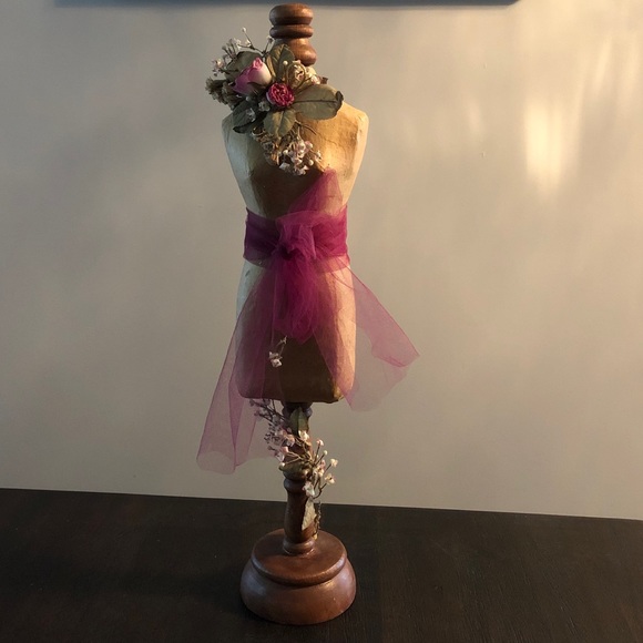 vintage miniature mannequin - Picture 3 of 4